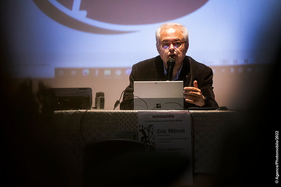 A l’invitation du collectif « EZ PASS de liberté ! Nora Goaz Kolektiba ? » Le Conseil Scientifique Indépendant fait le bilan des deux années de crise sanitaire à Espelette.