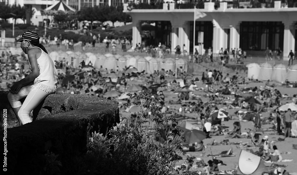 Coronavirus COVID-19 Biarritz Pays basque port du masque obligatoire a certains endroits de la cité station balnéaire côte basque.