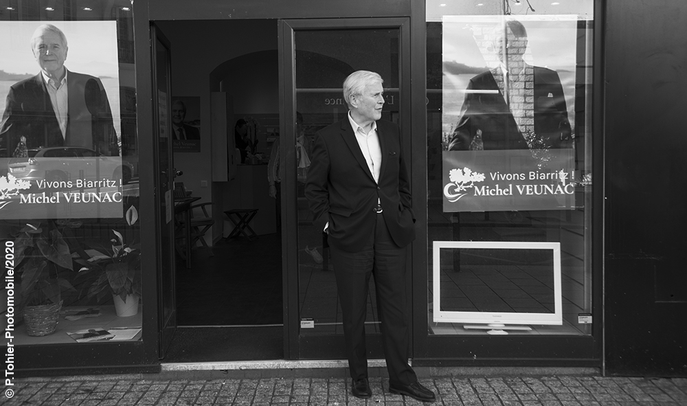 Série « Permanence » Michel Veunac Maire sortant Elections municipales et communautaires de Biarritz au Pays basque
