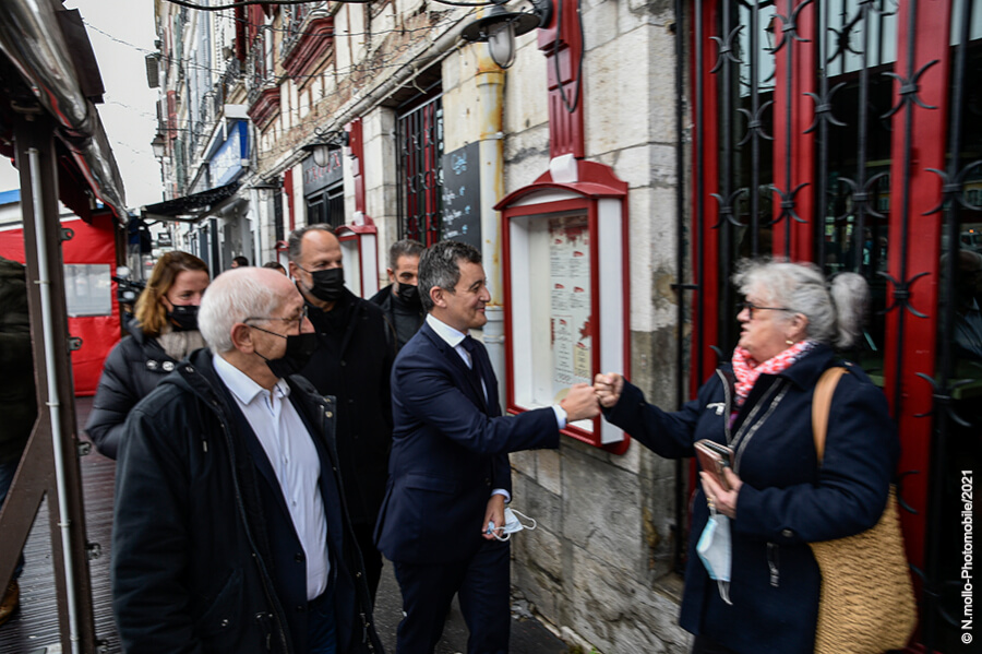 Gérald Darmanin en déplacement à Bayonne au Pays basque le 11 décembre 2021.