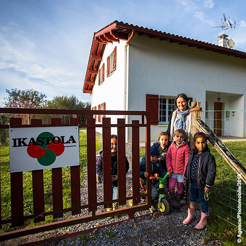 Au Pays basque, l'euskara progresse.