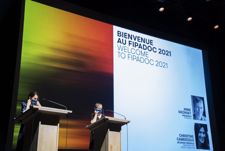 Christine Camdessus AG déléguée générale et Anne Georget Présidente du Festival Biarritz lors de la soirée de clôture du festival FIPADOC édition 2021 de Biarritz au Pays basque gare du midi.
Christine Camdessus AG General Delegate and Anne Georget President of the Biarritz Festival during the closing evening of the FIPADOC festival 2021 edition of Biarritz in the Basque Country Gare du Midi.
Biarritz, Pays basque, Nouvelle-Aquitaine, New-Aquitaine, Pyrénées-Atlantiques, Pays Basque, Europe, France.