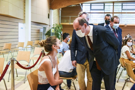 Le premier ministre Jean Castex a visité le centre de vaccination de Bayonne Glain au Pays basque, le samedi 17 juillet 2021, suite aux annonces du président de la république, une visite visant à accélérer la campagne de vaccination et à lutter contre la propagation du variant Delta.

Prime Minister Jean Castex visited the Bayonne Glain vaccination center in the Basque Country on Saturday, July 17, 2021, following the announcements of the President of the Republic, a visit aimed at accelerating the vaccination campaign and fighting against the spread of the variant Delta.

Bayonne, Pays basque, 64 , Nouvelle Aquitaine, Pyrénées Atlantiques, Sud Ouest, South West, France, Europe.New Aquitaine, Basque Country.
