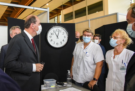 Le premier ministre Jean Castex a visité le centre de vaccination de Bayonne Glain au Pays basque, le samedi 17 juillet 2021, suite aux annonces du président de la république, une visite visant à accélérer la campagne de vaccination et à lutter contre la propagation du variant Delta.

Prime Minister Jean Castex visited the Bayonne Glain vaccination center in the Basque Country on Saturday, July 17, 2021, following the announcements of the President of the Republic, a visit aimed at accelerating the vaccination campaign and fighting against the spread of the variant Delta.

Bayonne, Pays basque, 64 , Nouvelle Aquitaine, Pyrénées Atlantiques, Sud Ouest, South West, France, Europe.New Aquitaine, Basque Country.
