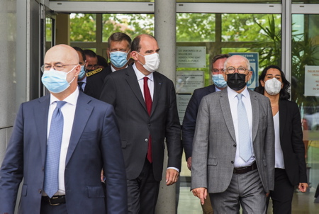 Le premier ministre Jean Castex a visité le centre de vaccination de Bayonne Glain au Pays basque, ici avec Jean Rene Etchegaray maire de Bayonne, le samedi 17 juillet 2021, suite aux annonces du président de la république, une visite visant à accélérer la campagne de vaccination et à lutter contre la propagation du variant Delta.

Prime Minister Jean Castex visited the Bayonne Glain vaccination center in the Basque Country, here with Jean Rene Etchegaray mayor of Bayonne, on Saturday July 17, 2021, following the announcements of the President of the Republic, a visit aimed at accelerating the campaign of vaccination and to control the spread of the Delta variant.

Bayonne, Pays basque, 64 , Nouvelle Aquitaine, Pyrénées Atlantiques, Sud Ouest, South West, France, Europe.New Aquitaine, Basque Country.
