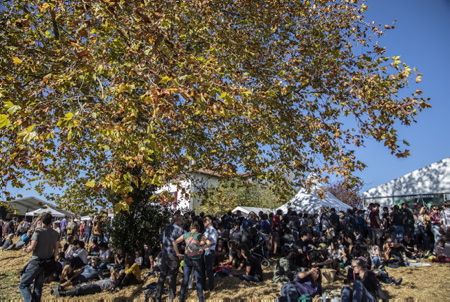 Le salon de l'agriculture Basque LURRAMA avec sa 16e édition 2021, à été un des salon le plus revendicatif depuis sa création en 2005, avec en tête, les problèmes du foncier agricole et la spéculation immobilière. Une édition très spéciale, délocalisée à Arbona (Arbonne) sur des terres occupées depuis une centaine de jours par les associations Lurzaindia (sauvegarde de terres agricoles) et Euskal Laborarien Batasuna-ELB (Confédération Paysanne du Pays Basque), l'ensemble soutenus par le collectif "BOST" composé de paysans et de citoyens.
The Basque agricultural fair LURRAMA with its 16th edition in 2021, has been one of the most demanding exhibitions since its creation in 2005, with in mind the problems of agricultural land and real estate speculation. A very special edition, relocated to Arbona (Arbonne) on land occupied for a hundred days by the associations Lurzaindia (safeguarding agricultural land) and Euskal Laborarien Batasuna-ELB (Confédération Paysanne du Pays Basque), all supported by the collective "BOST" made up of peasants and citizens.
Arbonne, Pays basque, 64 , Nouvelle Aquitaine, Pyrénées Atlantiques, Sud Ouest, France, Europe.
New Aquitaine, Basque Country.