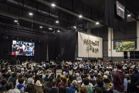 LURRAMA La ferme au Pays Basque à la Halle d'Iraty de Biarritz sur la côte basque le 12 novembre 2022, LURRAMA est un salon de l'agriculture Paysanne basque conçu par l'association EHLG (Euskal Herriko Laborantza Ganbara)  pour promouvoir l'agriculture paysanne et durable, respectueuse des hommes et de la nature.

LURRAMA The farm in the Basque Country at the Halle d'Iraty in Biarritz on the Basque coast on November 12, 2022, LURRAMA is a Basque peasant agriculture fair designed by the EHLG association (Euskal Herriko Laborantza Ganbara) to promote agriculture peasant and sustainable, respectful of people and nature.

Biarritz, Pays Basque, Region Nouvelle-Aquitaine, Pyrenees-Atlantiques France, Europe.
Basque Country, New Aquitaine Region



