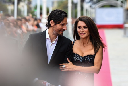 Festival international du film de Saint-Sébastien
SSIFS 70ème édition ( première édition 21 septembre 1953) , Penélope Cruz et Juan Diego Botto.
San Sebastian International Film Festival
SSIFS 70th edition (first edition September 21, 1953), Penélope Cruz and Juan Diego Botto.
San Sébastien, San Sébastian, Donostia, Pays basque, Europe, Espagne, Gipuzkoa, Pays basque Espagnol, Basque Country.