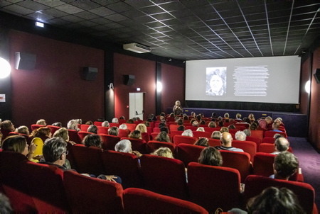 Projection du documentaire "Suspendus
Des soignants entre deux mondes" à Cambo-Les-Bains au Pays basque, du réalisateur Fabien Moine et intervention de "Suspendus" dans le cadre d'un débat. Synopsis du documentaire : Le 12 juillet 2021, sans concertation, les soignants du pays ont été confrontés à un choix : conserver leur emploi en ayant recours à une série dinjections médicales ou être suspendus de leurs fonctions au 15 septembre. Ce documentaire revient sur deux années de crise et décortique un système entier dans lequel les soignants auront été utilisés et manipulés. Caroline Blondel, Gregory Pamart, Carole Fouché, Louis Fouché, Judith Rémy, Éric Loridan et Aurélie Colin nous racontent leur vécu, leurs désillusions et leurs espoirs.
Screening of the documentary "Suspended
Caregivers between two worlds" in Cambo-Les-Bains in the Basque Country, by director Fabien Moine and intervention of "Suspended" as part of a debate. Synopsis of the documentary: On July 12, 2021, without consultation, the country's caregivers were faced with a choice: keep their jobs by resorting to a series of medical injections or be suspended from their duties on September 15. This documentary looks back on two years of crisis and dissects an entire system in which caregivers have been used and manipulated. Caroline Blondel, Gregory Pamart, Carole Fouché, Louis Fouché, Judith Rémy, Éric Loridan and Aurélie Colin tell us about their experiences, their disappointments and their hopes.
Cambo-Les-Bains, Pays Basque, Euskal Herri, Basque Country, Nouvelle Aquitaine, New Aquitaine, Pyrénées Atlantiques, Sud Ouest, France, Europe.