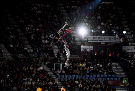 Maikel Melero lors du Show X-Gravity Freestyle Motocross de San Sébastien le 7 janvier 2023 sur le site du Donostia Arena Illumbe.
Maikel Melero Motocross Show in San Sebastian on January 7, 2023 at the Donostia Arena Illumbe site.
Pays Basque, Pays Basque Espagnol, San Sebastien, San Sebastian, Europe, Espagne