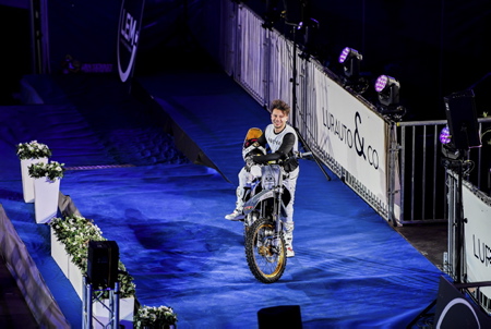 Filip Podmol lors du Show X-Gravity Freestyle Motocross de San Sébastien le 7 janvier 2023 sur le site du Donostia Arena Illumbe.
Filip Podmol Motocross Show in San Sebastian on January 7, 2023 at the Donostia Arena Illumbe site.
Pays Basque, Pays Basque Espagnol, San Sebastien, San Sebastian, Europe, Espagne