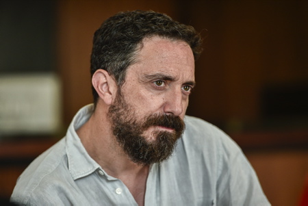 Le cinéaste chilien Pablo Larraín, réalisateur, scénariste et producteur lors du Festival Biarritz Amerique Latine 32ème éditons à Biarritz sur la côte basque, Pays basque, le 24 septembre 2023.
Chilean filmmaker Pablo Larraín, director, screenwriter and producer during the 32nd edition of the Biarritz Latin America Festival in Biarritz on the Basque coast, Basque Country, September 24, 2023.
Biarritz, Pays Basque, Euskal Herri, Basque Country, Nouvelle Aquitaine, New Aquitaine, Pyrénées Atlantiques, Sud Ouest, France, Europe.