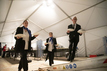 Bienvenue dans le monde des Traiteurs et organisateurs de réceptions ici : le traiteur Jardins & Saveurs traiteur de france, intervention et mise en place du service de restauration et de la reception pour 900 convives lors d'un congrès. Anniversaire des 100 ans de la création de l'entreprise LINDT France à Oloron Sainte Marie.
Welcome to the world of caterers and reception organizers here: the caterer Jardins & Saveurs caterer de France, intervention and implementation of the catering service and reception for 900 guests during a Congress. Anniversary of the 100th anniversary of the creation of the LINDT France company in Oloron Sainte Marie.
Oloron-Sainte-Marie, 64 , Nouvelle Aquitaine, Pyrénées Atlantiques, Sud Ouest, France, Europe.
New Aquitaine.