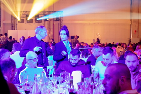 Bienvenue dans le monde des Traiteurs et organisateurs de réceptions ici : le traiteur Jardins & Saveurs traiteur de france, intervention et mise en place du service de restauration et de la reception pour 900 convives lors d'un congrès. Anniversaire des 100 ans de la création de l'entreprise LINDT France à Oloron Sainte Marie.
Welcome to the world of caterers and reception organizers here: the caterer Jardins & Saveurs caterer de France, intervention and implementation of the catering service and reception for 900 guests during a Congress. Anniversary of the 100th anniversary of the creation of the LINDT France company in Oloron Sainte Marie.
Oloron-Sainte-Marie, 64 , Nouvelle Aquitaine, Pyrénées Atlantiques, Sud Ouest, France, Europe.
New Aquitaine.