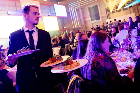 Bienvenue dans le monde des Traiteurs et organisateurs de réceptions ici : le traiteur Jardins & Saveurs traiteur de france, intervention et mise en place du service de restauration et de la reception pour 900 convives lors d'un congrès. Anniversaire des 100 ans de la création de l'entreprise LINDT France à Oloron Sainte Marie.
Welcome to the world of caterers and reception organizers here: the caterer Jardins & Saveurs caterer de France, intervention and implementation of the catering service and reception for 900 guests during a Congress. Anniversary of the 100th anniversary of the creation of the LINDT France company in Oloron Sainte Marie.
Oloron-Sainte-Marie, 64 , Nouvelle Aquitaine, Pyrénées Atlantiques, Sud Ouest, France, Europe.
New Aquitaine.