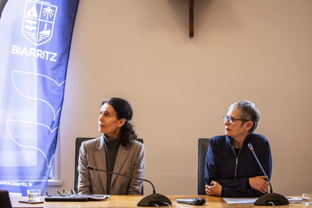 FIPADOC 2024, Festival International Documentaire. Conférence de presse à la Mairie de Biarritz le 04 janvier 2024 à Biarritz sur la côte basque, Pays Basque. Pinatel Anne Adjoint à la culture, et Anne georget Présidente du Fipadoc.

FIPADOC 2024, International Documentary Festival. Biarritz Town Hall press conference on January 9, 2024 in the Basque Country. Pinatel Anne Deputy for Culture, and Anne Georget President of Fipadoc.

Biarritz, Pays basque, 64 , Nouvelle Aquitaine, Pyrénées Atlantiques, Sud Ouest, France, Europe.
New Aquitaine, Basque Country.